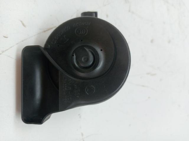 8V0951209 VAG Сигнал звуковой (клаксон) купить в Чернигов