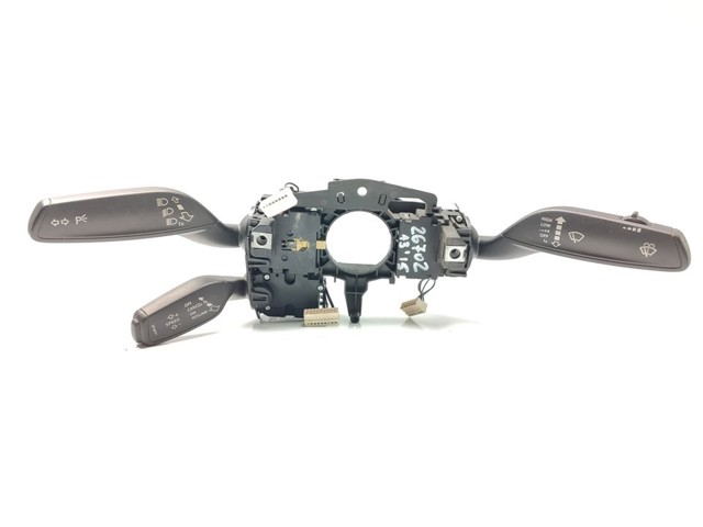 8V0953521CB Подрулевой переключатель купить Ужгород