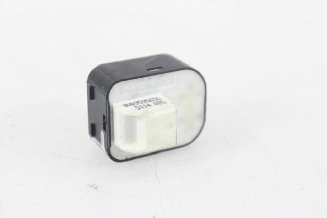 8V09595650 VAG Регулятор зеркал купить в Житомир