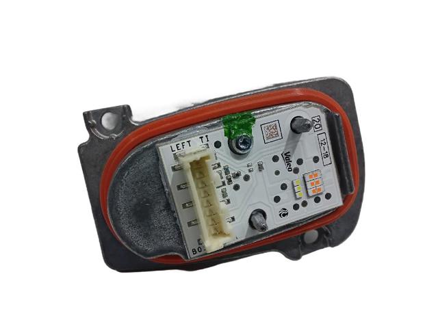 8V0998473A VAG купить в Одесса