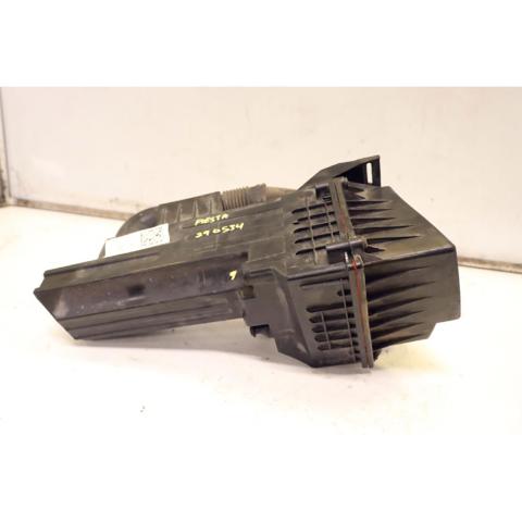 FORD 8V219600BH Корпус фильтра в наличии Запорожье