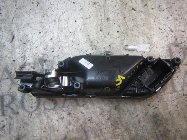 8V3837020C4PK Ручка двери передней внутренняя правая купить Полтава