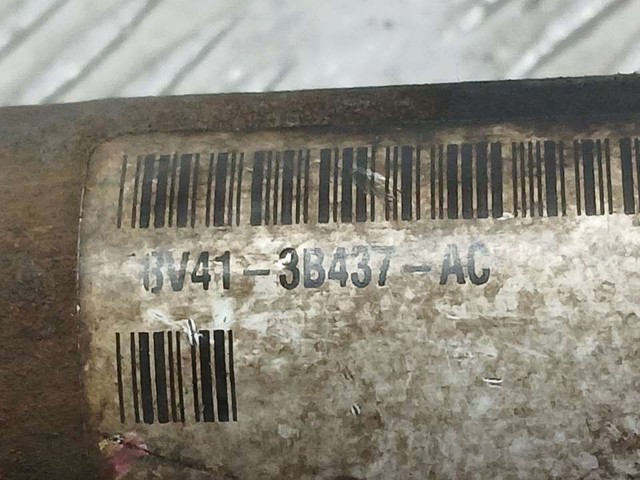 FORD 8V413B437AC Полуось (привод) передняя левая в наличии Николаев
