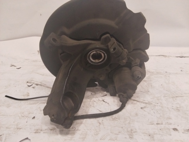FORD 8V413K170AD Цапфа передняя правая в наличии Ровно