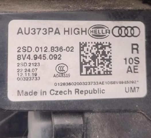 8V4945092 Фонарь задний правый купить Киев