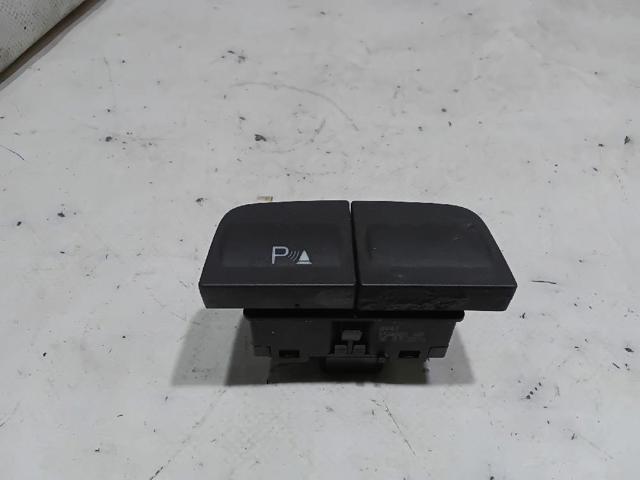 FORD 8V4T15A860AA в наличии Ирпень