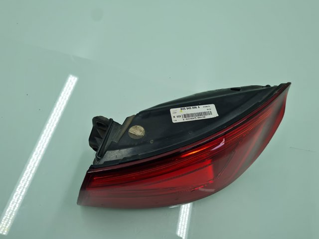 8V5945096 VAG Фонарь задний правый внешний купить в Сумы