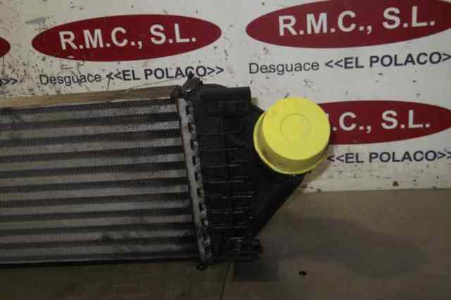 8V619L440 FORD Радиатор интеркуллера купить в Полтава