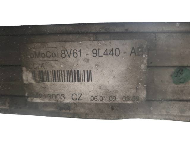8V619L440AB Радиатор интеркуллера купить Кривой Рог