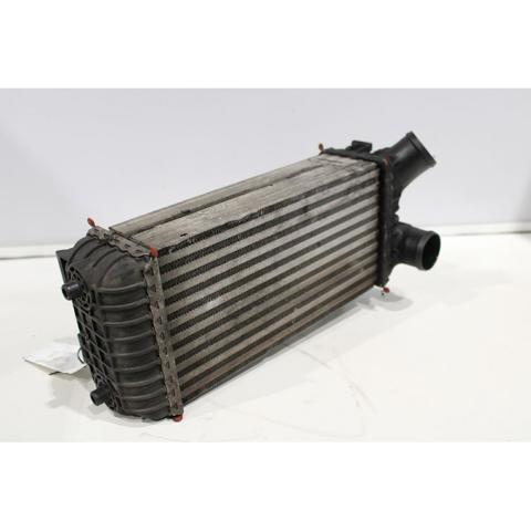 FORD 8V619L440CD Радиатор интеркуллера в наличии Львов