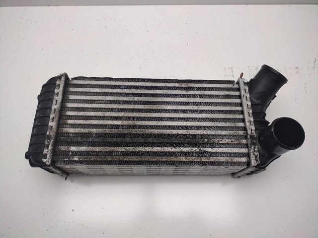 8V619L440CE Радиатор интеркуллера купить Чернигов