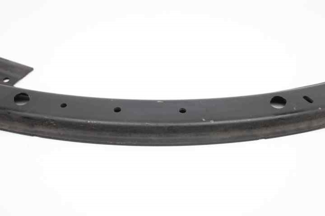 8V61A10684AC Распорка стоек купить Чернигов