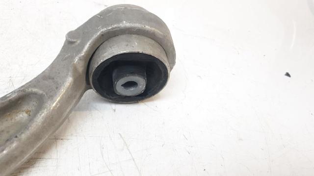 VAG 8W0407696A Нижний рычаг в наличии Харьков