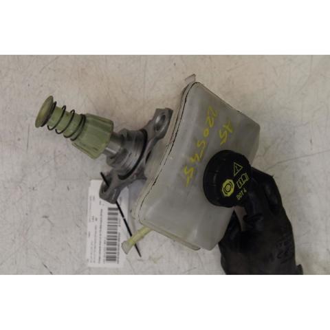 Cilindro mestre do freio Audi A4 8W2, 8WC