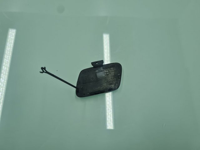 8W0807241A VAG Заглушка буксировочного крюка купить в Киев