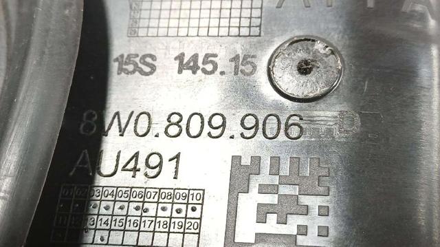 VAG 8W0809907B Лючок бензобака в наличии Кривой Рог