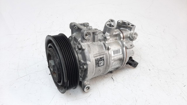 Compressor de aparelho de ar condicionado 8W0816803J VAG