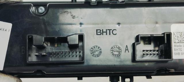8W0820043Q Блок управления кондиционером купить Черновцы