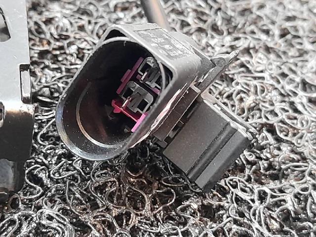 VAG 8W0823509C Замок капота в наличии Черкассы
