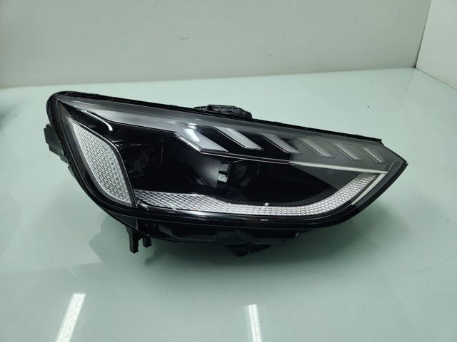 8W0941036E VAG Фара правая купить в Каменское