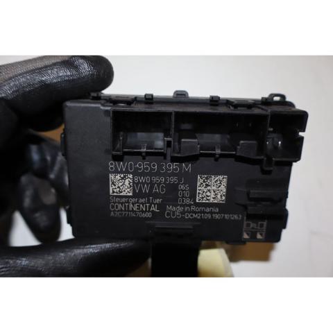 VAG 8W0959395M в наличии Ирпень