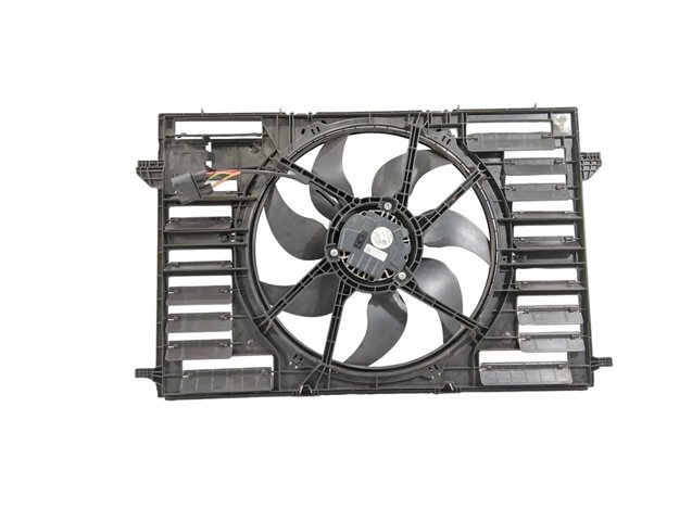 VAG 8W0959455J Электровентилятор охлаждения в сборе (мотор+крыльчатка) в наличии Каменское