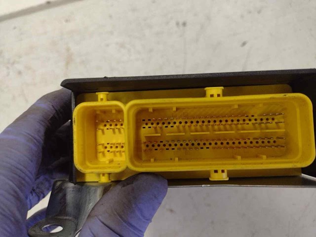 VAG 8W0959655F Модуль-процессор управления подушкой безопасности (ЭБУ AIRBAG) в наличии Черкассы