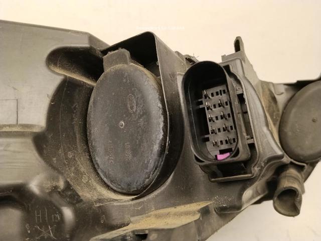 VAG 8X0941003 Фара левая в наличии Чернигов