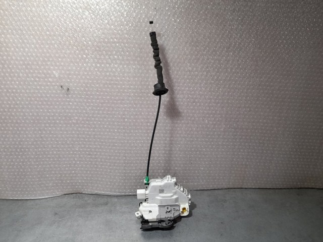 VAG 8X1837015 Замок водительской двери в наличии Сумы