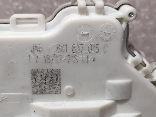 8X1837015 Замок двери передней левой купить Ирпень