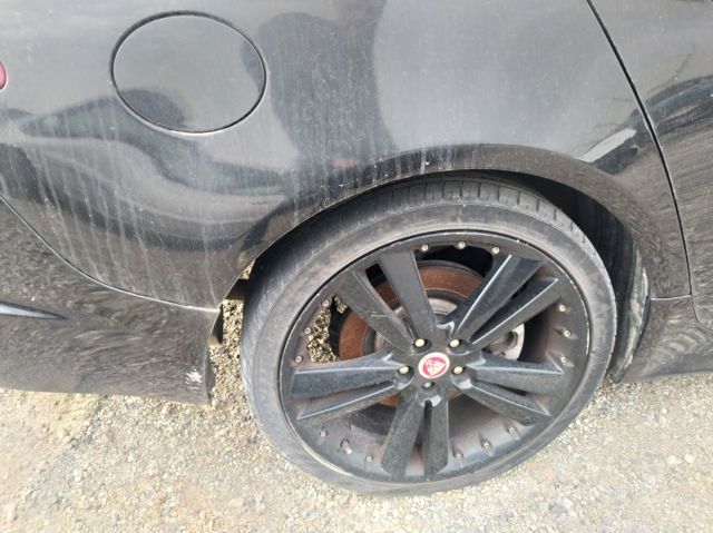 JAGUAR 8X23166562AE в наличии Львов