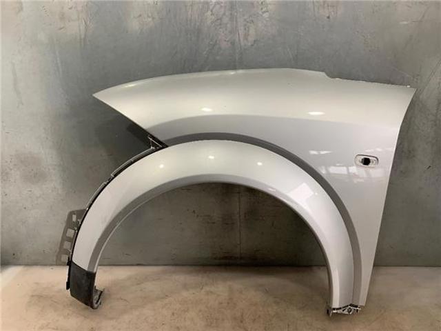 VAG 8Z0821105CGRU Крыло переднее левое в наличии Павлоград