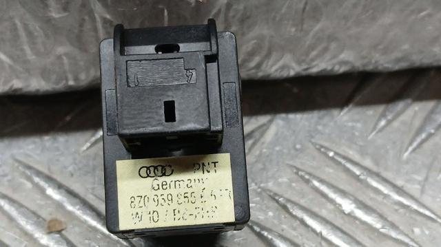 8Z0959855C Кнопка включения мотора стеклоподъемника передняя правая купить Черкассы