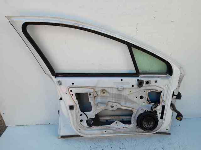 Porta dianteira esquerda Peugeot 407 6E