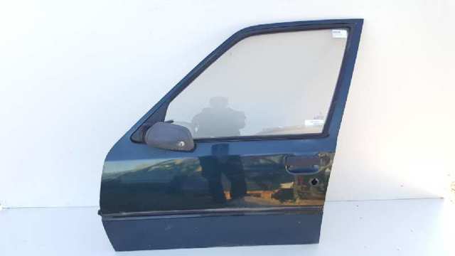 Porta dianteira esquerda Peugeot 205 2 20A, C