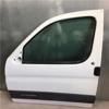 Porta dianteira esquerda 9002T9 PEUGEOT
