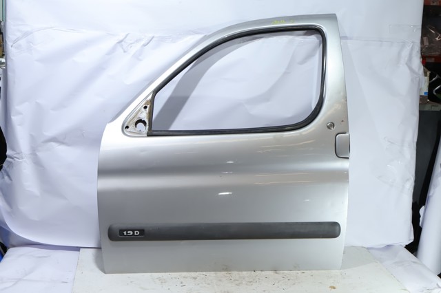 9002V0 PEUGEOT Дверь передняя левая купить в Чернигов