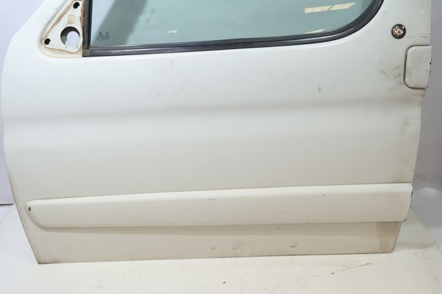 9002V0 PEUGEOT Дверь передняя левая купить в Днепр