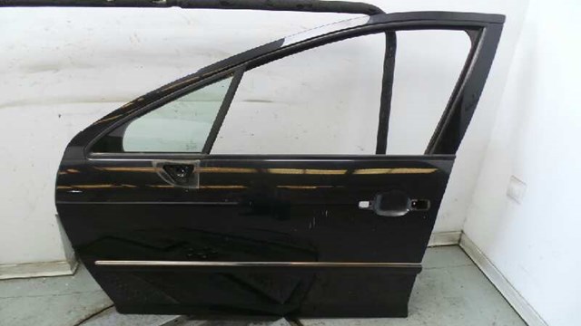 9002X3 PEUGEOT Дверь передняя левая купить в Тернополь