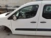 Porta dianteira esquerda 9002Z3 PEUGEOT