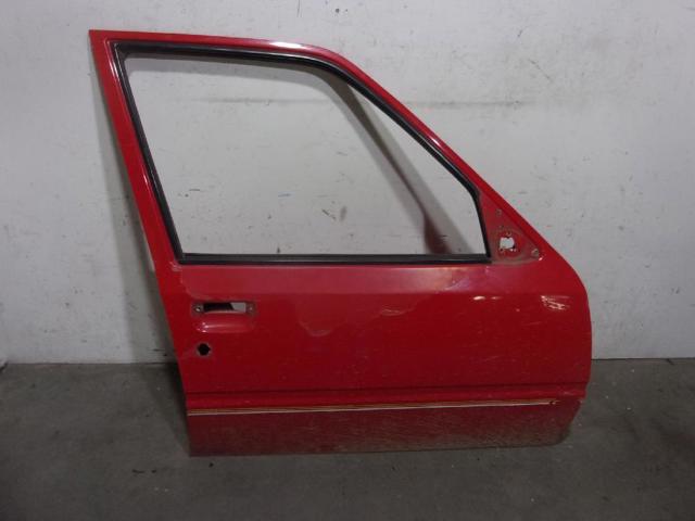 9004F1 PEUGEOT Дверь передняя правая купить в Ужгород
