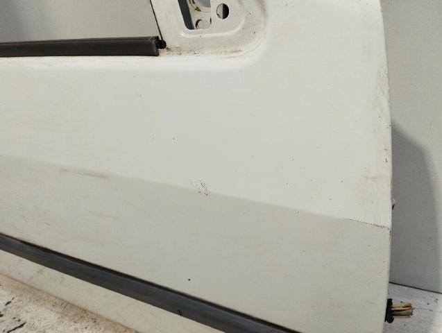 Porta dianteira direita Peugeot 306 7A