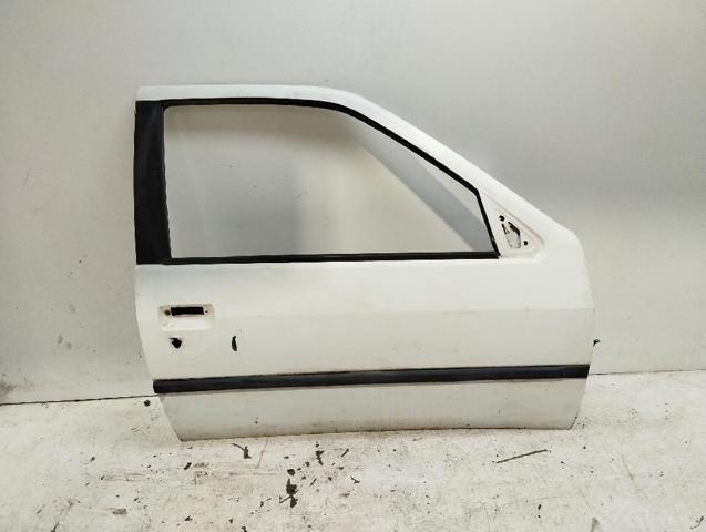 Porta dianteira direita Peugeot 306 7A
