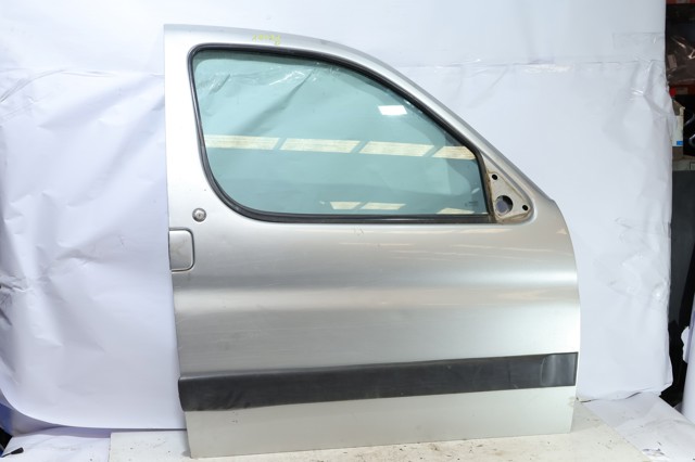 9004W2 PEUGEOT Дверь передняя правая купить в Хмельницкий
