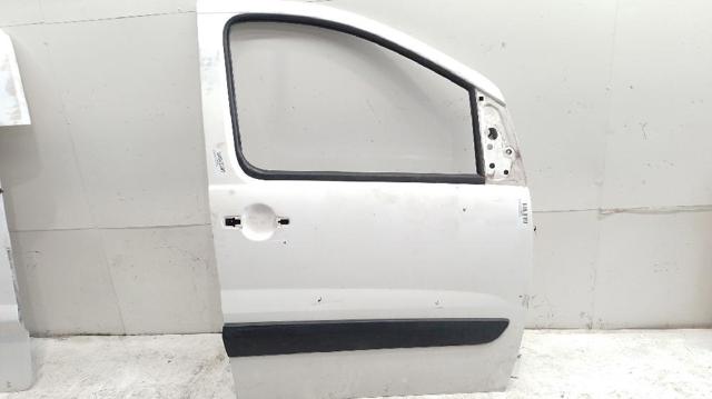 9004X7 PEUGEOT Дверь передняя правая купить в Павлоград