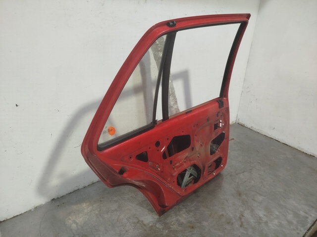 PEUGEOT 900643 Дверь задняя левая в наличии Черкассы