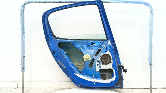PEUGEOT 900678 Дверь задняя левая в наличии Житомир