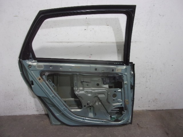 9006A0 PEUGEOT Дверь задняя левая купить в Одесса