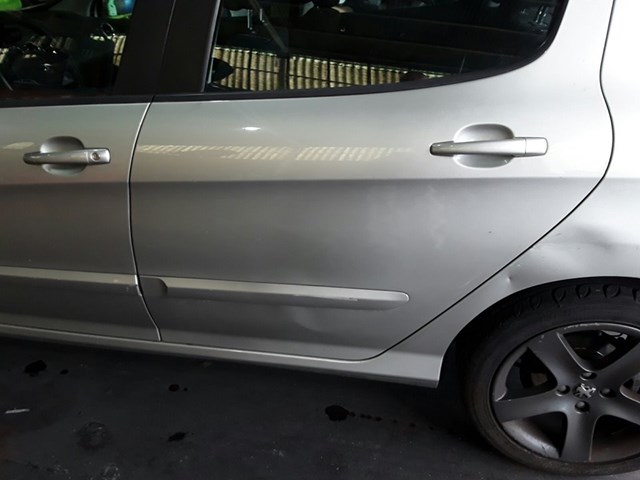 Porta traseira esquerda para Peugeot 308 1.6 hdi 9hr 9006L7