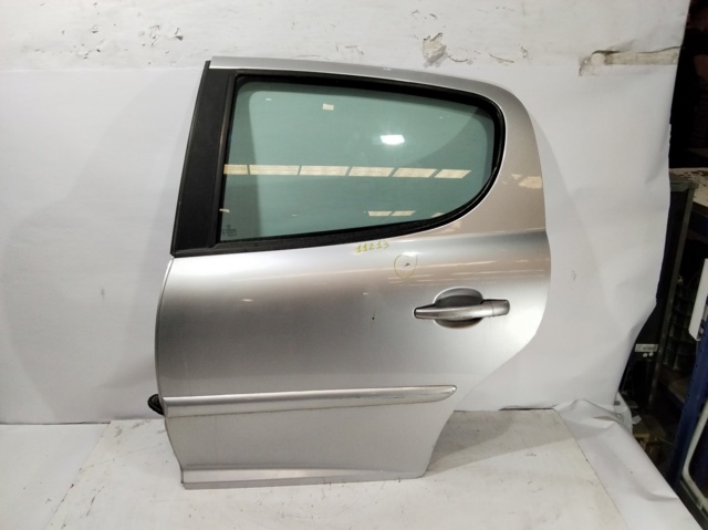 9006N2 PEUGEOT Дверь задняя левая купить в Чернигов